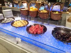 -飨食汇全日制餐厅·昆山皇冠假日酒店(九方店)