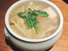 宋嫂鱼羹-弄堂里·寻味杭州(湖滨银泰in77C区店)