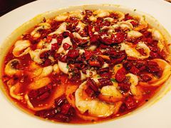 炝锅泼辣鱼-半步颠小酒馆(昆山旗舰店)