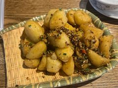 -巴土人家恩施菜馆(古德寺店)