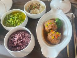 -安雅国际月子会所(拱北森宇富通店)