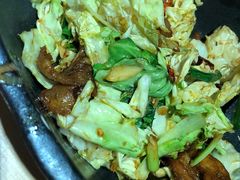 -关东小磨东北菜(上海长风大悦城店)