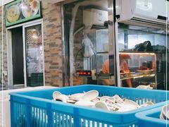 -老新隆牛肉锅贴(新街口店)