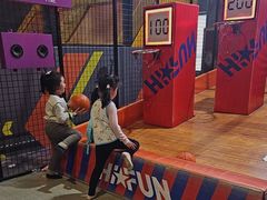 -嗨翻Hi-Fun竞技主题乐园·蹦床亲子生日轰趴(国光1937店)