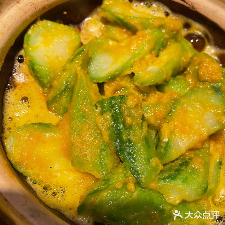 万物皆可啫的小亭喊你吃生蚝了
