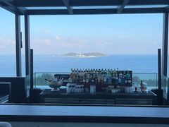 -瑰丽酒店·海吧·天际下午茶·现场DJ·天台酒吧