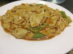 -老码头黑皮肘子锅包肉(文政街店)