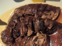 -八府香鸭·啫啫煲(华山路店)