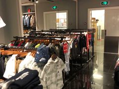 -Abercrombie&Fitch(德基广场店)