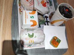 -麦当劳(普陀香溢花城店)