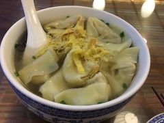 -笑来喜馄饨小笼工坊店(湖滨街店)