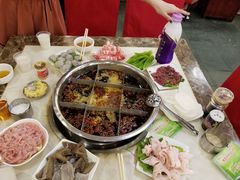 -朱氏胖子烂火锅(洪崖洞店)