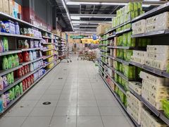 -家乐福(四元桥购物中心店)