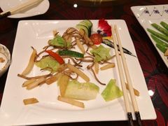 -莲池荟素食馆·12年老字号(光孝寺店)