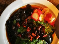 -香山湖家家宴(中山陵店)