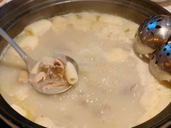 竹笙王猪肚鸡-顺德公广东猪肚鸡·煲仔饭(白石洲店)