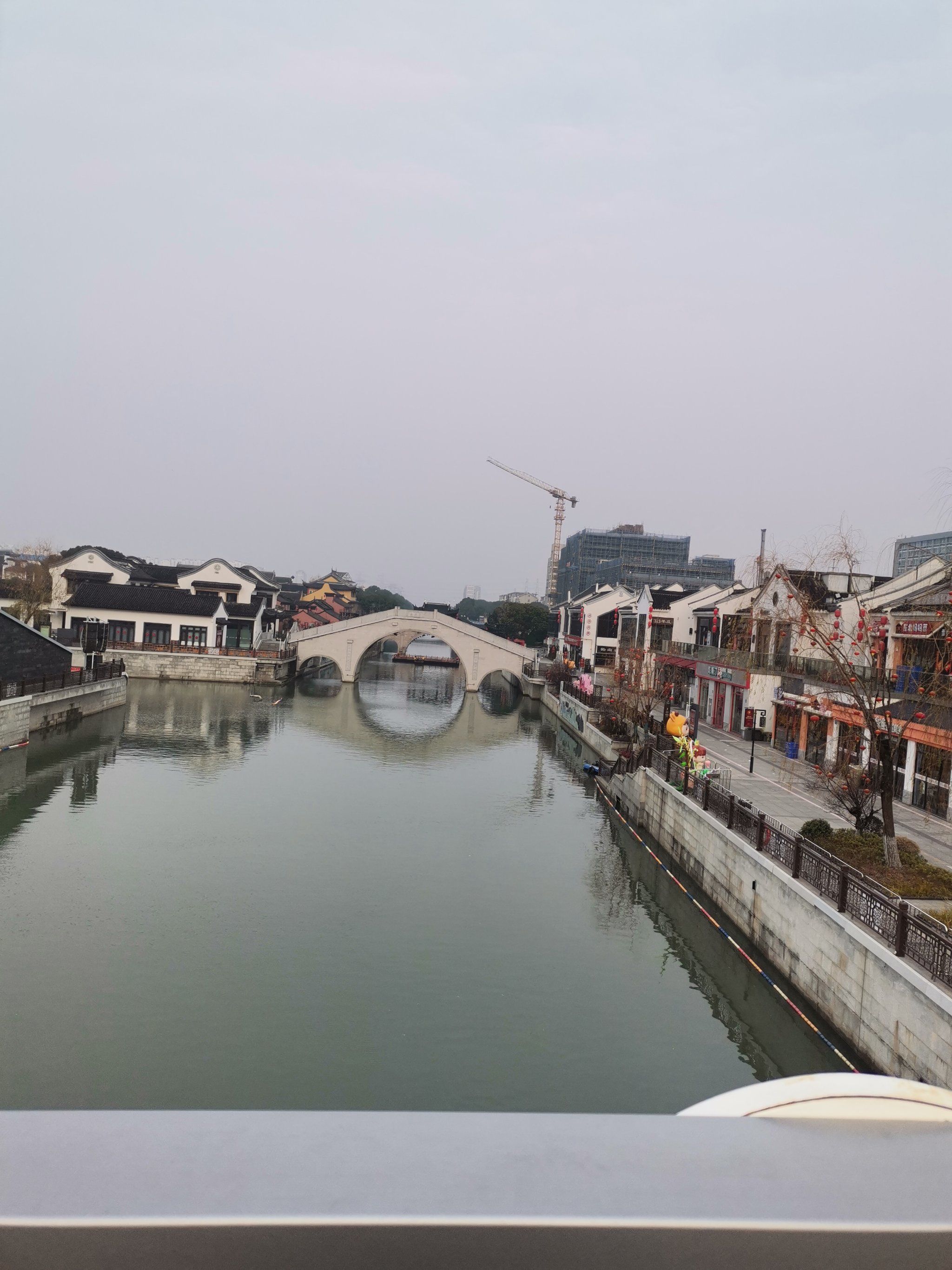 春节期间逛无锡梅里古镇,清晨无游人,别有一番景色