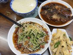 -雪琴面馆富安特色鱼汤面(城中花园店)