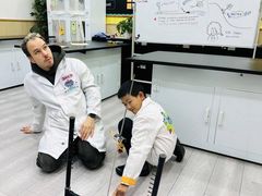 -神奇科学家STEAM科学实验科创赛事机器人编程逻辑思维MadScience(长宁来福士校区)