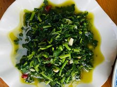 清炒萝卜菜-途中饭店(开化店)