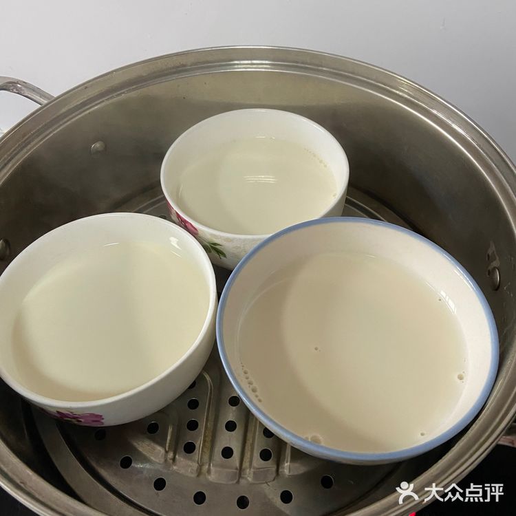 自制双皮奶（水牛奶 耗牛奶双版本~）