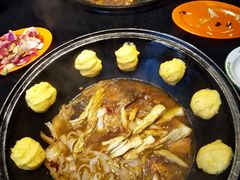 -小媳妇铁锅炖(安华街店)