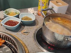 -金滏山烤肉·海鲜·火锅自助餐厅(襄阳万达店)