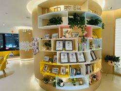 -慢脚印孕产中心(园区国金店)