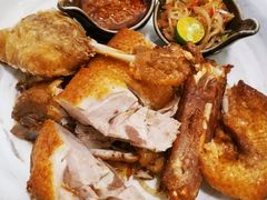 脏鸭餐-THE PAWON·8碗(古北SOHO店)