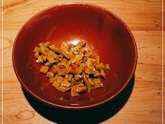 -先启半步颠小酒馆(虹桥龙湖天街店)