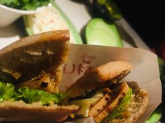 -一叶一世界·素食餐厅(锦华万达店)