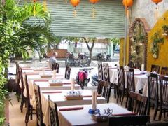-Lanterns Vietnamese Restaurant