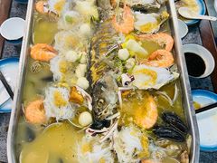 海鲜大咖-渡海小渔村.老辈日照菜