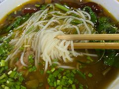 -越洋肖氏老米线(杨家坪店)