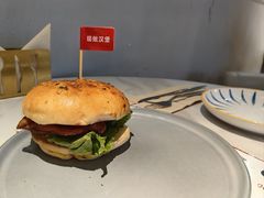-必胜客(八一店)