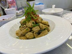 -金沙滩海鲜餐厅·海肠捞饭·手工水饺·无预制菜(梅江龙水园店)
