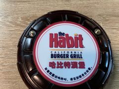 -The Habit Burger Grill 哈比特汉堡(爱琴海店)