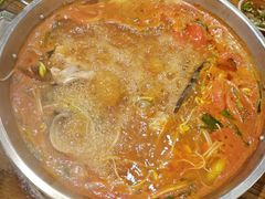 -亮欢寨酸汤鱼(沙冲路店)