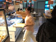 -Dough&Joe团憩(瑞虹天地月亮湾店)