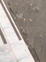 -一東造型烫发染发