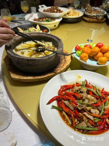 「生煎指拇包」王牌，必点，每次来都点 「万州格格」很
