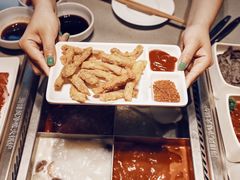 -海底捞火锅(金山百联店)