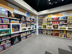 -乐高品牌旗舰店(人民广场店)