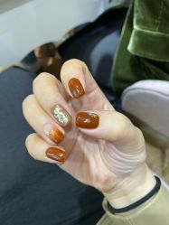 -伊人脱毛美甲美睫连锁机构