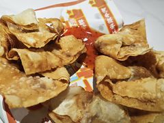 鲜炸爆汁生蚝云吞-喜势点·糖沙翁手工茶点·本地人茶居(永庆坊店)