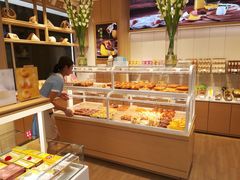 面包甜点陈列柜-好利来(北新桥店)
