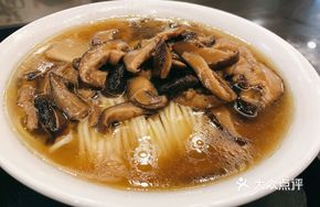Double Mushroom and Bamboo Shoot Stir-Fry
