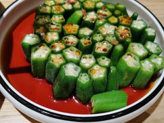 -小鱼小牛·鱼牛干锅·脆鱼火锅(世欧广场店)