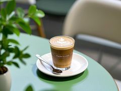 -瑞幸咖啡(写意创意中心店)