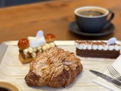 -MEEBO KAFEE米咖焙坊(虹桥路店)